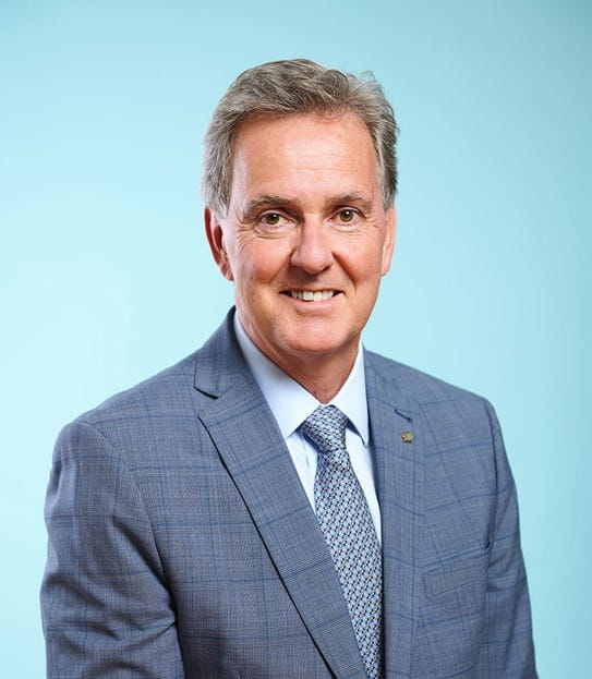 Dr. Jacques Simard
